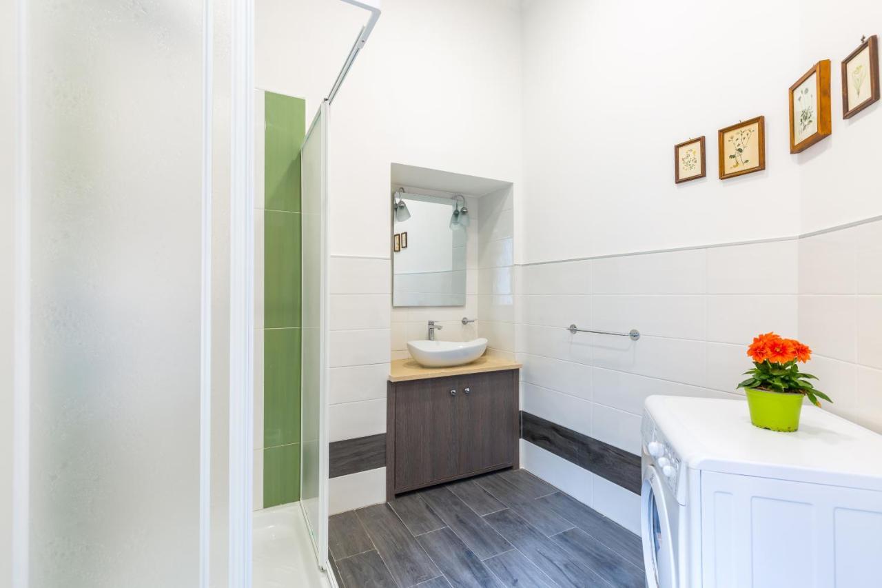 Gelso Complex Studios And Flat By Napoliapartments Экстерьер фото